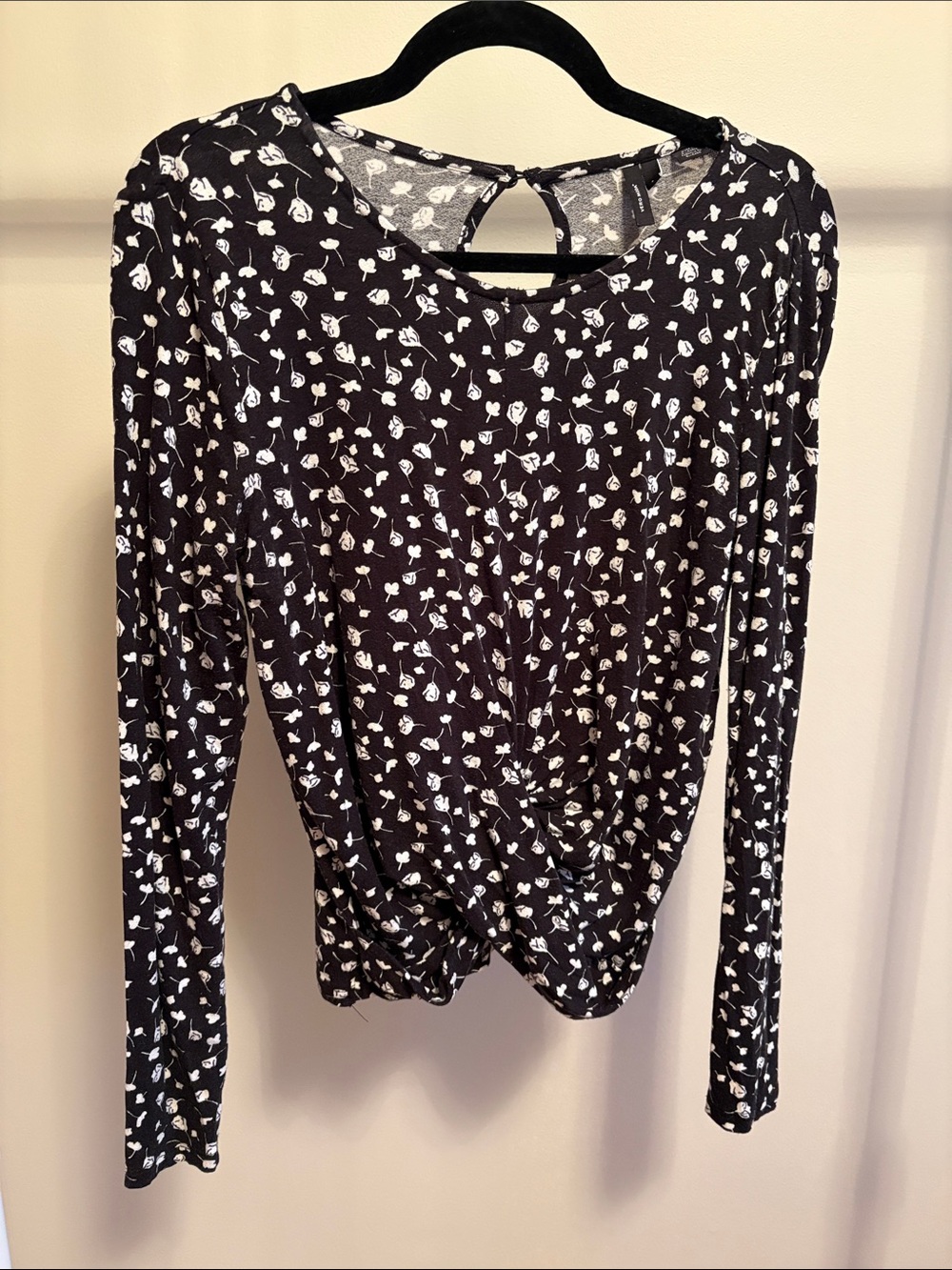 Black Floral Knot-Front Long Sleeve Top